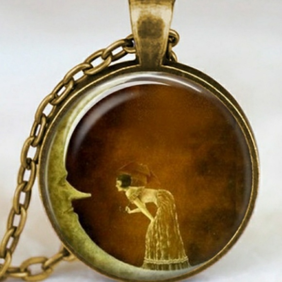 Necklace - Picture 1 of 5